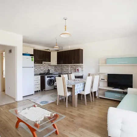 Apartamento House W Balcony And Garden 1 Min To In Datça